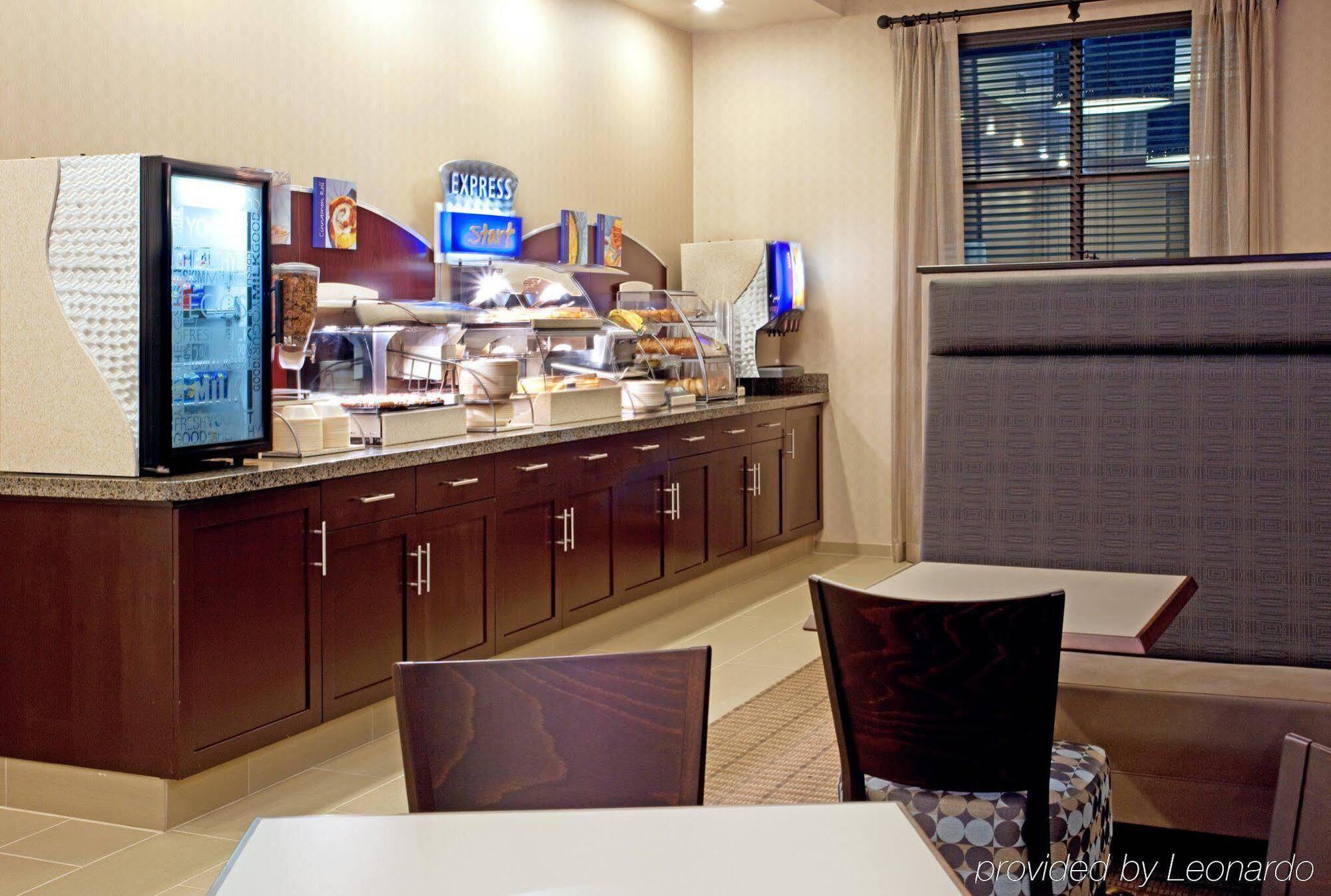 Holiday Inn Express Hotel & Suites Port Arthur, An Ihg Hotel Ngoại thất bức ảnh